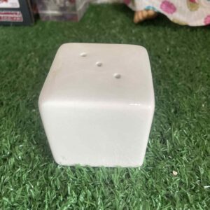 กระปุกใส่เกลือหรือพริกไทย