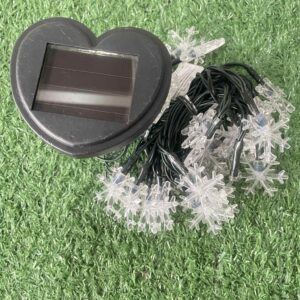 ไฟประดับเกล็ดหิมะพลังงานแสงอาทิตย์สำหรับใช้งานภายนอกอาคาร