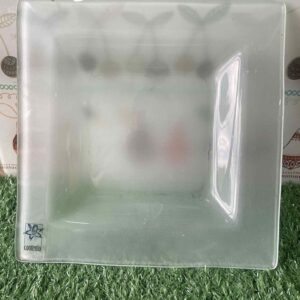 จานแก้วสี่เหลี่ยมใส