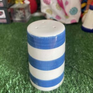 กระปุกใส่เกลือหรือพริกไทย