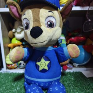 ตุ๊กตาผ้าพลัฌแบบมีไฟและเสียง PAW Patrol Snuggle Up Pup Chase