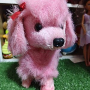 ตุ๊กตาพุดเดิลสีชมพูตัวนี้คือ Chi Chi Love Poo Puppy หรือ Chi Chi Love Tea Cup Poodle Puppy  เ