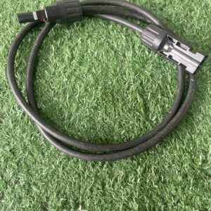 สายไฟต่อขยายโซลาร์เซลล์พร้อมขั้วต่อ MC4 (ตัวผู้และตัวเมีย)