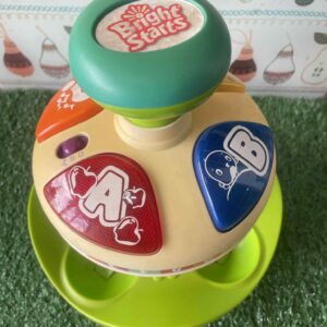 ของเล่น Bright Starts Alphabet Pop Top