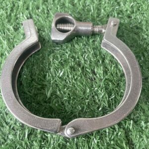 แคลมป์รัดท่อ Tri Clamp สแตนเลส (Tri Clover clamp) ที่ใช้สำหรับต่อท่อในระบบสุขาภิบาล