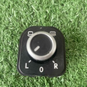 สวิตช์ปรับกระจกมองข้างไฟฟ้าสำหรับรถยนต์ Volkswagen (VW)