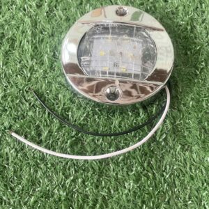 ไฟ LED ติดตั้งบนพื้นผิวเรือหรือรถพ่วง