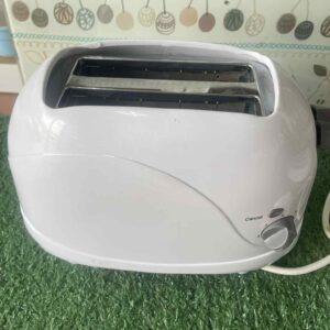 เครื่องปิ้งขนมปังสีขาว