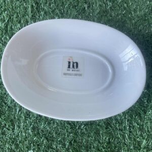 จานเปลรูปไข่สีขาว