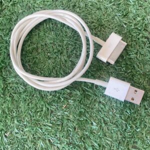 สายชาร์จและซิงค์ข้อมูลสำหรับอุปกรณ์ Apple รุ่นเก่า เช่น iPhone 4S, iPad 2 และ iPod รุ่นต่างๆ