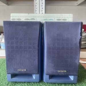 ลำโพงคู่ขนาดกะทัดรัดยี่ห้อ Aiwa