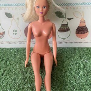 ตุ๊กตาบาร์บี้