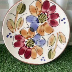 จานเซรามิกวาดด้วยมือ