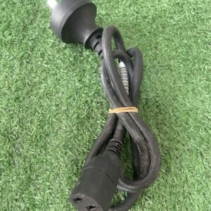 สายไฟพร้อมปลั๊กสำหรับเครื่องใช้ไฟฟ้าหรือเครื่องจักร