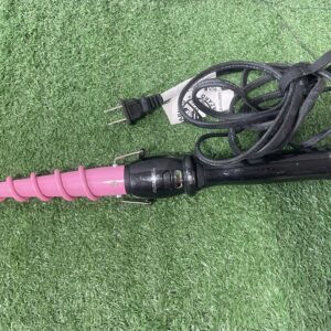 เครื่องม้วนผมยี่ห้อ Plugged In รุ่น Spiral Cone Wand