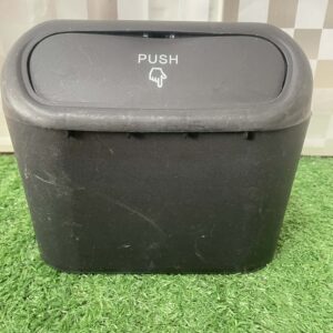 ถังขยะสำหรับใช้ภายในรถยนต์