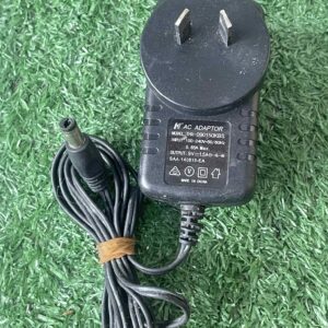 อะแดปเตอร์ AC รุ่น THX-090150KBS ซึ่งใช้แปลงไฟ AC เป็น DC