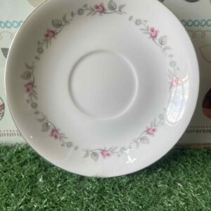 จานรองถ้วยลายดอกกุหลาบสีชมพูขอบเงิน