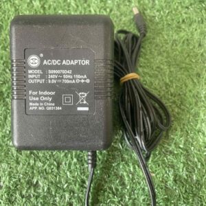 อะแดปเตอร์ AC/DC รุ่น S090070D42 ที่ใช้แปลงไฟบ้านกระแสสลับ (AC) เป็นกระแสตรง (DC)