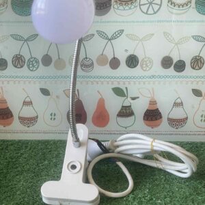 ขั้วห้อยหลอดไฟขาหนีบอเนก